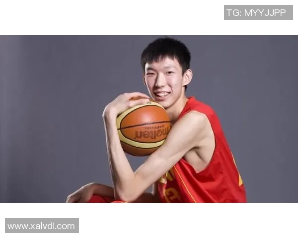 周琦在国际赛场上的崛起与挑战：从青涩球员到中国篮球的希望之星