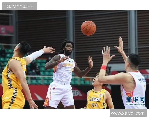 广厦队与马可波罗队激战正酣谁能在赛场上笑到最后