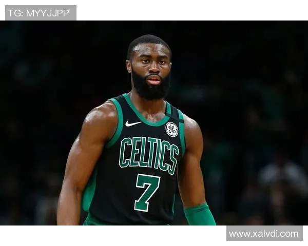 杰伦布朗：从篮球新星到NBA超级巨星的成长之路与未来展望